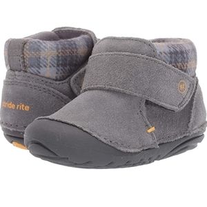 Stride Rite Toddler Boots Size 3.5 wide